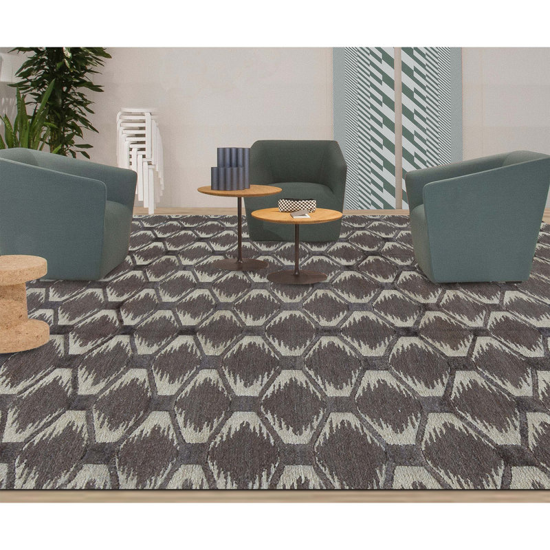 Jute / Sisal Geometric Area Rug in Beige/Dark Brown