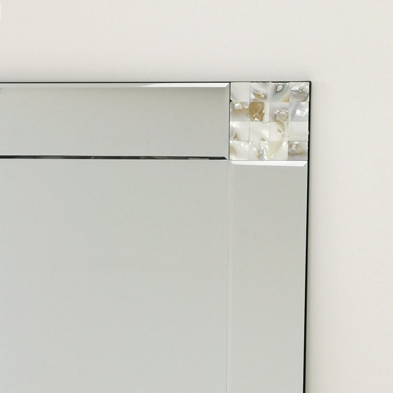 Nacre lumineuse