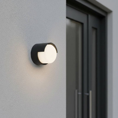UltraBeam 4 Watt LED Black Round Outdoor LED Wall Light - Diameter 102mm