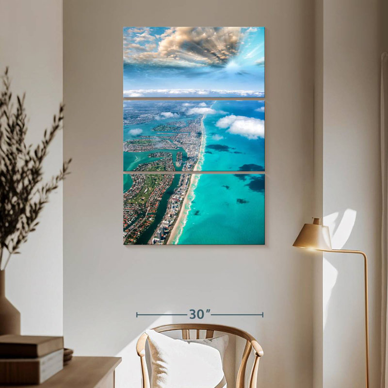 Vue aérienne de Nicci, Miami Beach, H 65 po x l 42 po