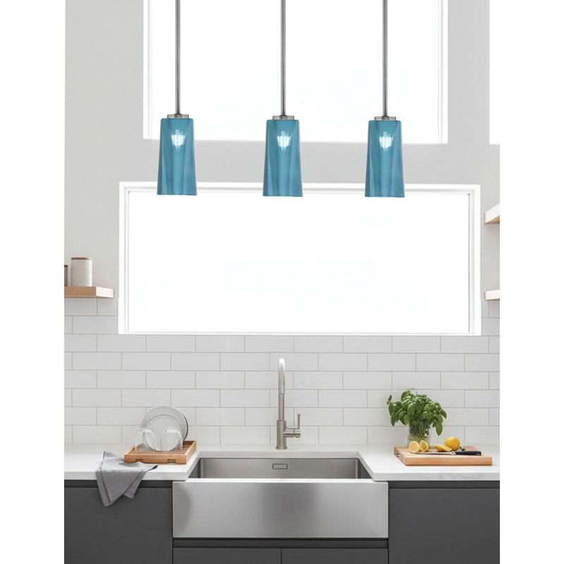 Mini suspension Nicomedes Stem Hung offerte en finition graphite avec verre dégradé bleu de 12,7 cm (L) x 24,8 cm (H).