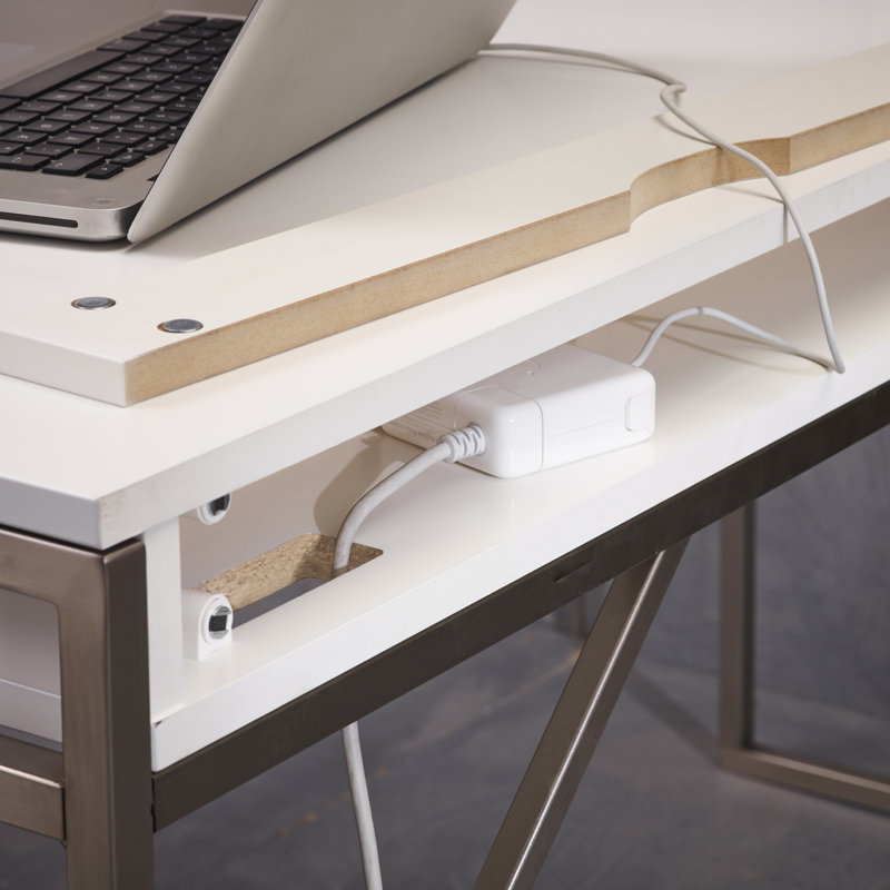 Mistral Standing Desk W:137cm X D: 60cm with white metal legs incl. 3 trays, White/Red