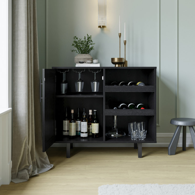 Buffet Quintavia Classic avec rangement ouvert et fermé, Noir