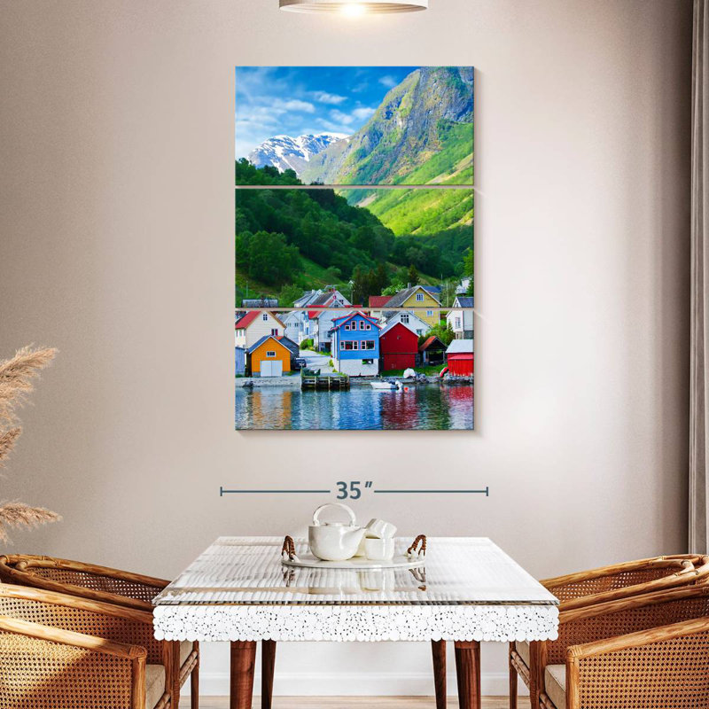 Village de fjords d'Alvord Geiranger, H 50 po x l 32 po