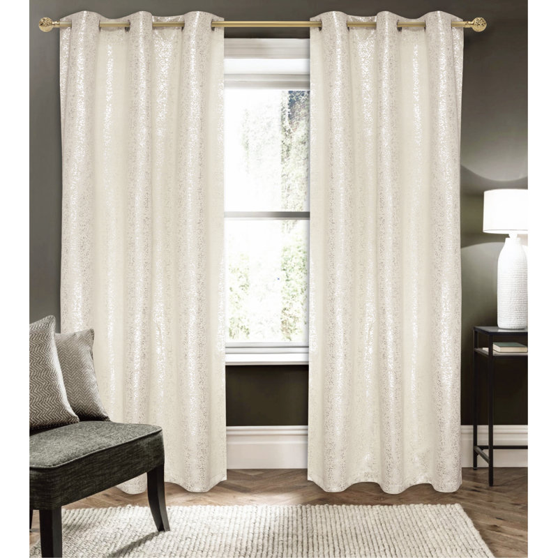 Rideau occultant en polyester Tampere, L 54 po x L 90 po, Beige