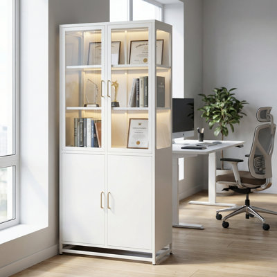 Grande armoire vitrée avec éclairage DEL et tablettes réglables pour des solutions de rangement polyvalentes pour la maison et le bureau