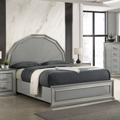 Lanier Platform Bed With Led Headboard