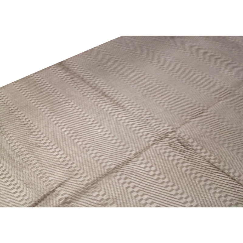 Tapis beige unique de 7 pi 9 po x 9 pi 9 po