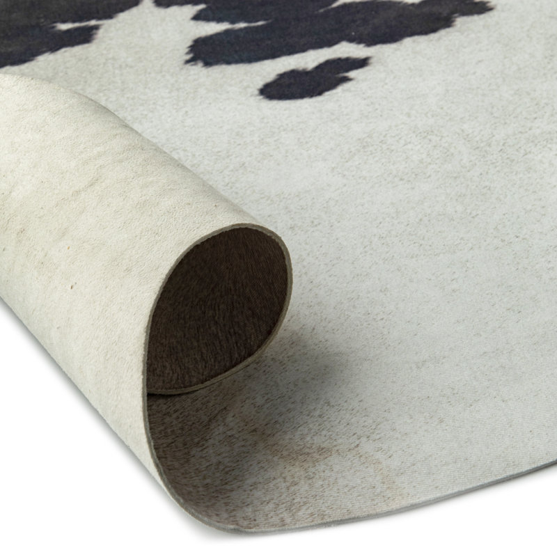 Seraphina Animal Print Area Rug, Novelty 155 x 190cm