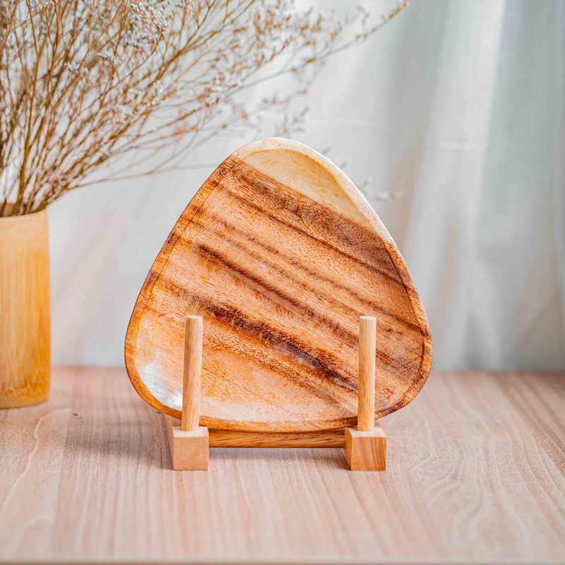 Assiette plate en acacia 7 po Triangle