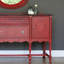 Buffet rouge classique