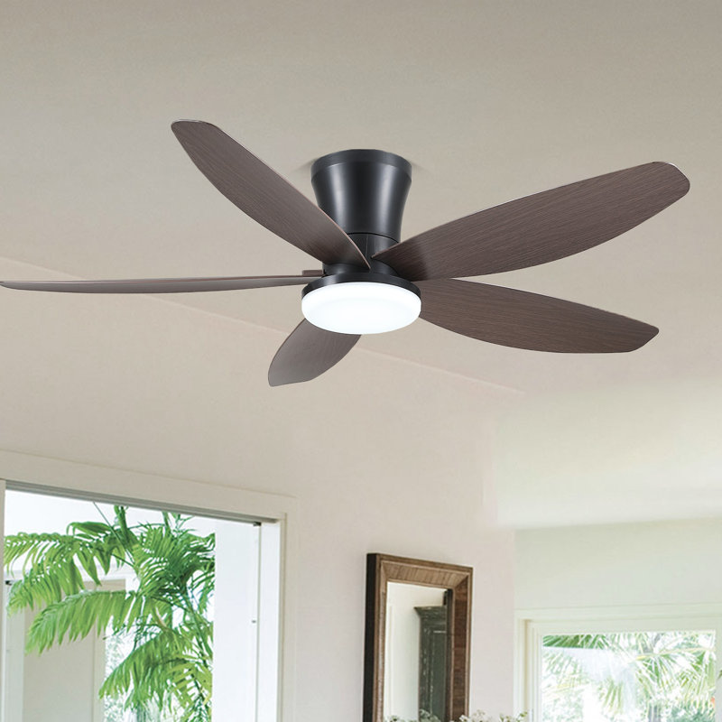 Ventilateur de plafond encastré 36/42/48 po à profil bas avec éclairage et télécommande, 48 po de largeur, Brun / Noir