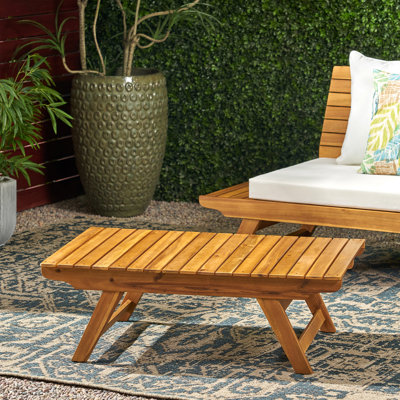Table basse d'extérieur en bois avec finition - L 38,02 po x P 23,83 po H 12,75 po, construction à lattes ouvertes dans la teinte