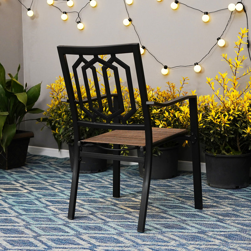 Ensemble repas de patio 4 places Alyah avec chaises en textile
