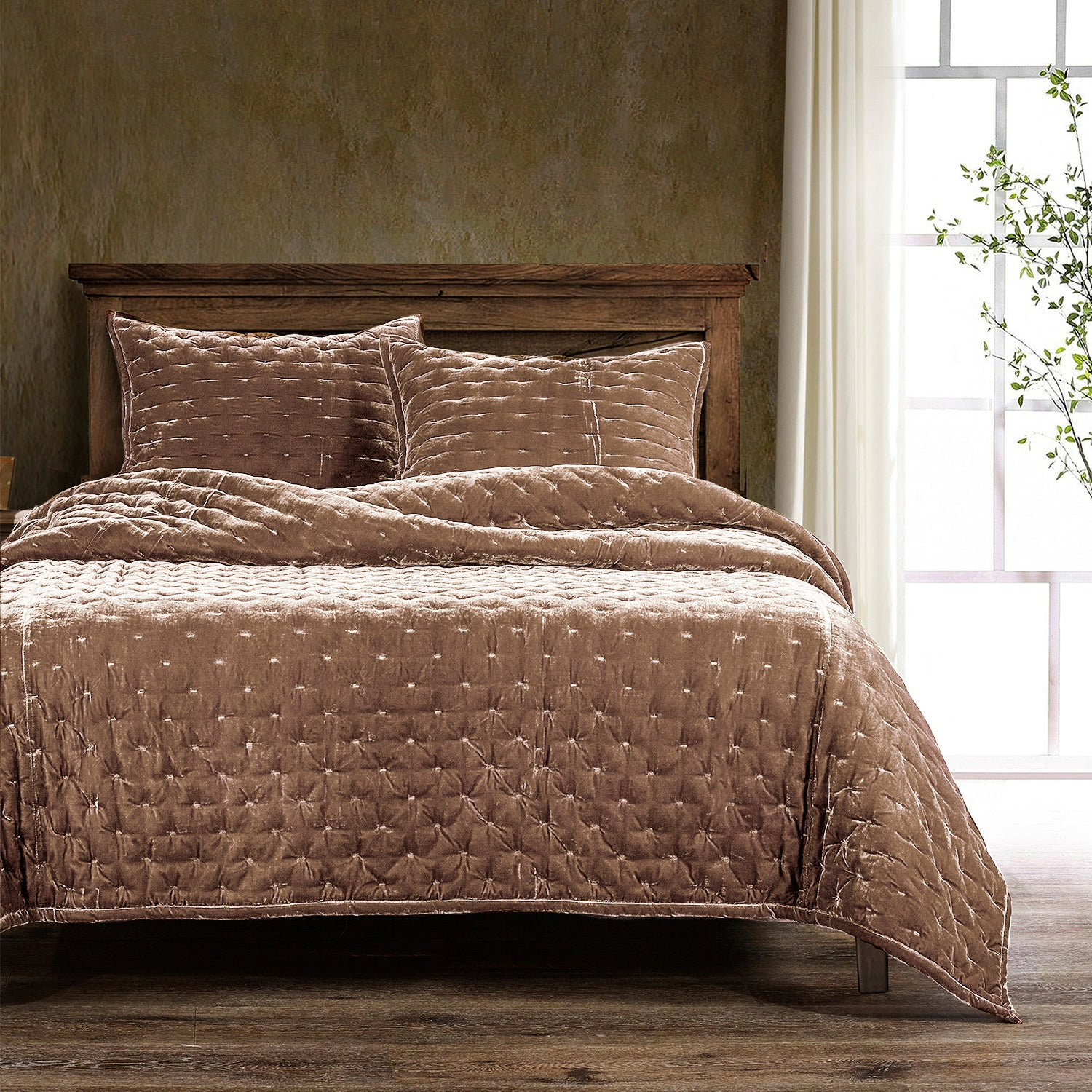 Stella Velvet Quilt Set, Queen Quilt + 2 Standard Shams, Dusty Rose