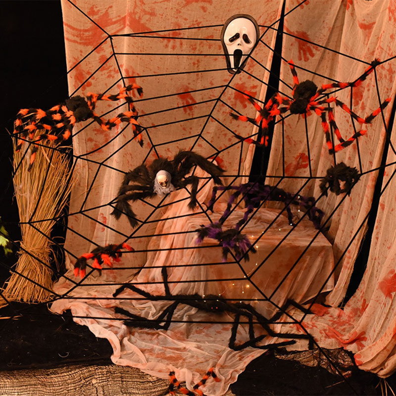 Toile d'araignée géante d'Halloween sept tours