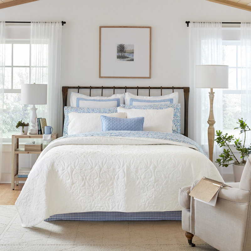 Laura Ashley Felicity Cotton Reversible Quilt Set, Full/Queen Quilt + 2 Standard Shams, White