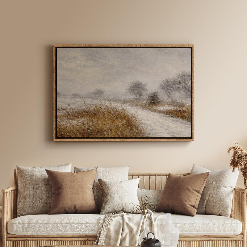 Art mural sur toile encadrée - Sentier champ d'hiver avec des arbres dénudés et des tons doux - 16 po x 24 po, 24 po x 36 po