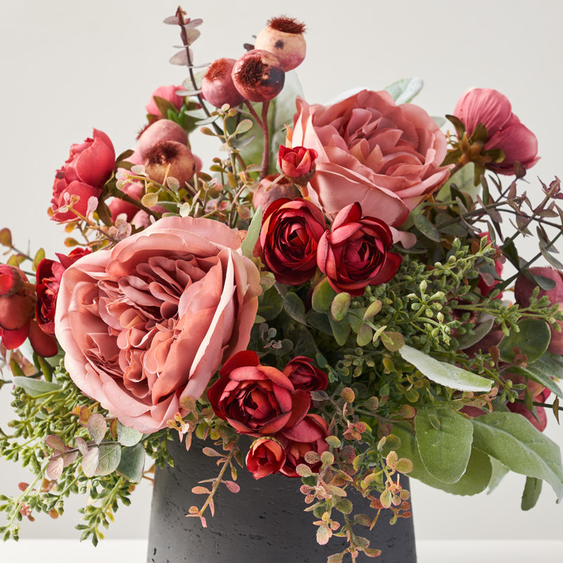 Ranunculus Floral Arrangements in Pot