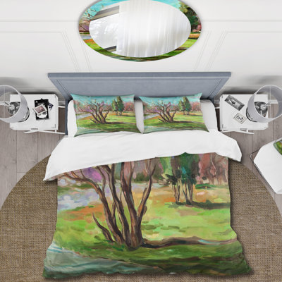 Deux arbres dans un paysage verdoyant - ensemble de housse de couette traditionnel - microfibre de polyester