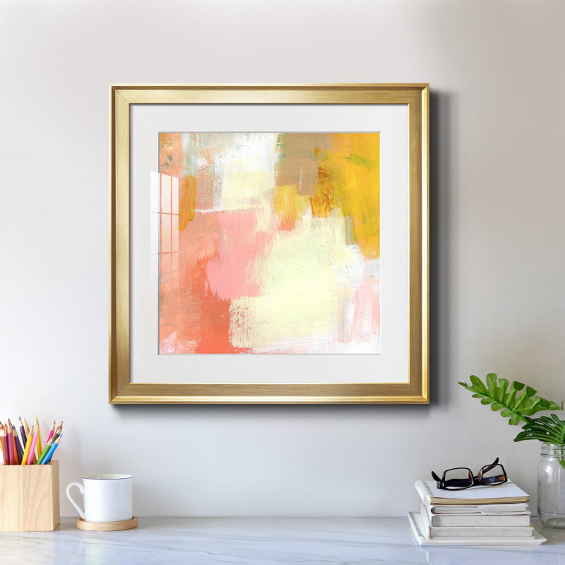 Impression encadrée jaune et rosé I-Premium - prête à être accrochée, Papier encadré doré, H 26,5 po x l 26,5 po x P 1,5 po
