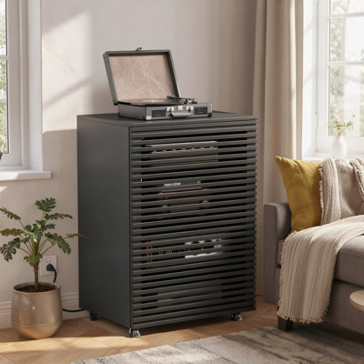 Armoire multimédia Av avec porte grillagée et tablettes réglables