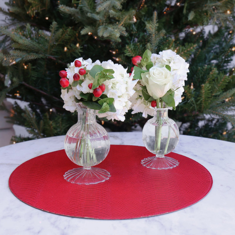 Glass Table Vase, 6" H x 3.5" W x 3.5" D