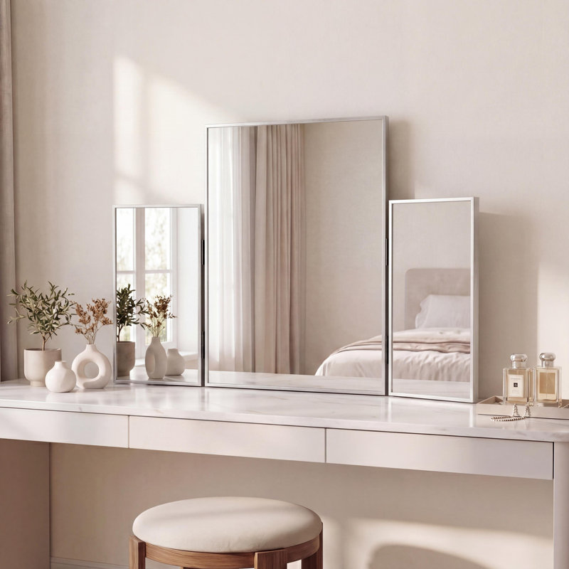 Miroir de salle de bain rectangulaire à trois volets ajustable en alliage d'aluminium à fixation murale à trois volets l 30 po x H 20 po Orthos