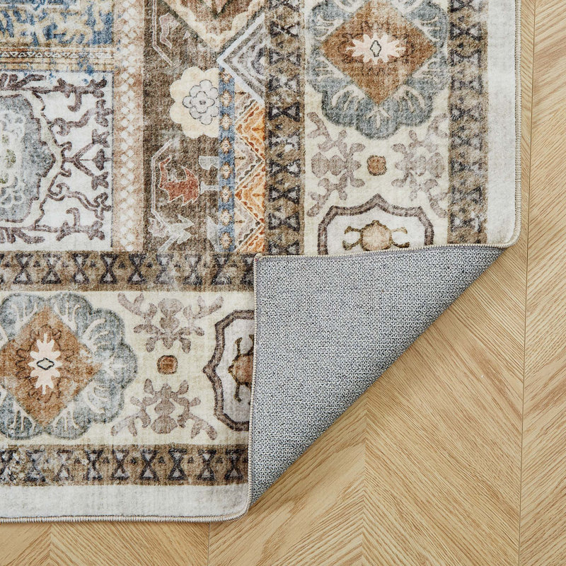 Trois tailles de tapis multicolores en faux cachemire, Rectangle 5 pi x 7 pi