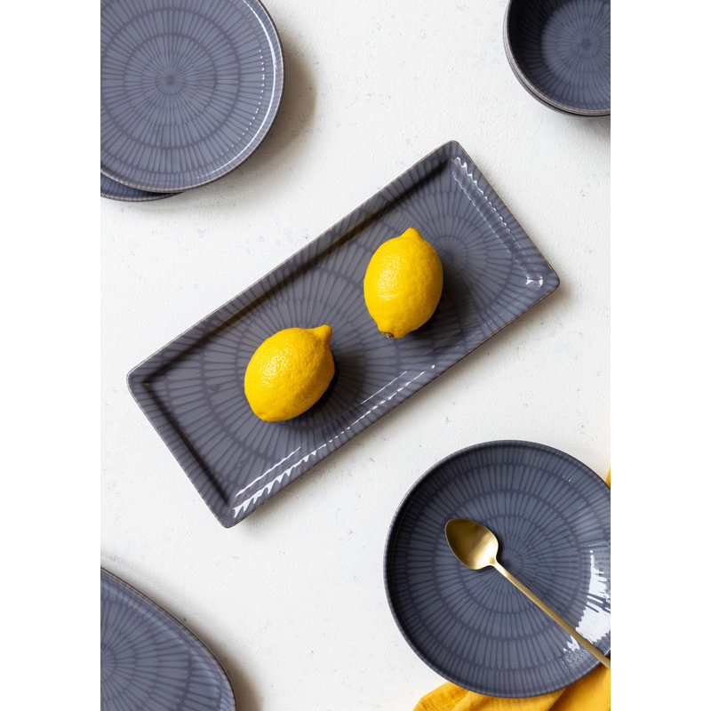 Élégant plateau en céramique grise, 6,3 x 13,8 x 0,4 pouces | 100% céramique, durable et élégante | Idéal pour servir des hors-d'œuvre, des fruits et des desserts | Parfait pour les réceptions et la décoration intérieure, facile à nettoyer