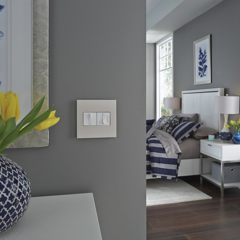 Interrupteur de lumière Adorne® unipolaire 15 ampères à 3 voies, Blanc