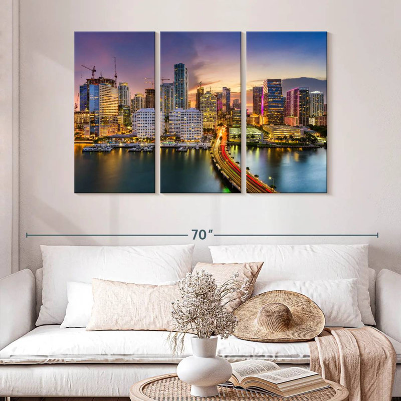 Horizon de Sirci à Miami, H 32 po x l 50 po
