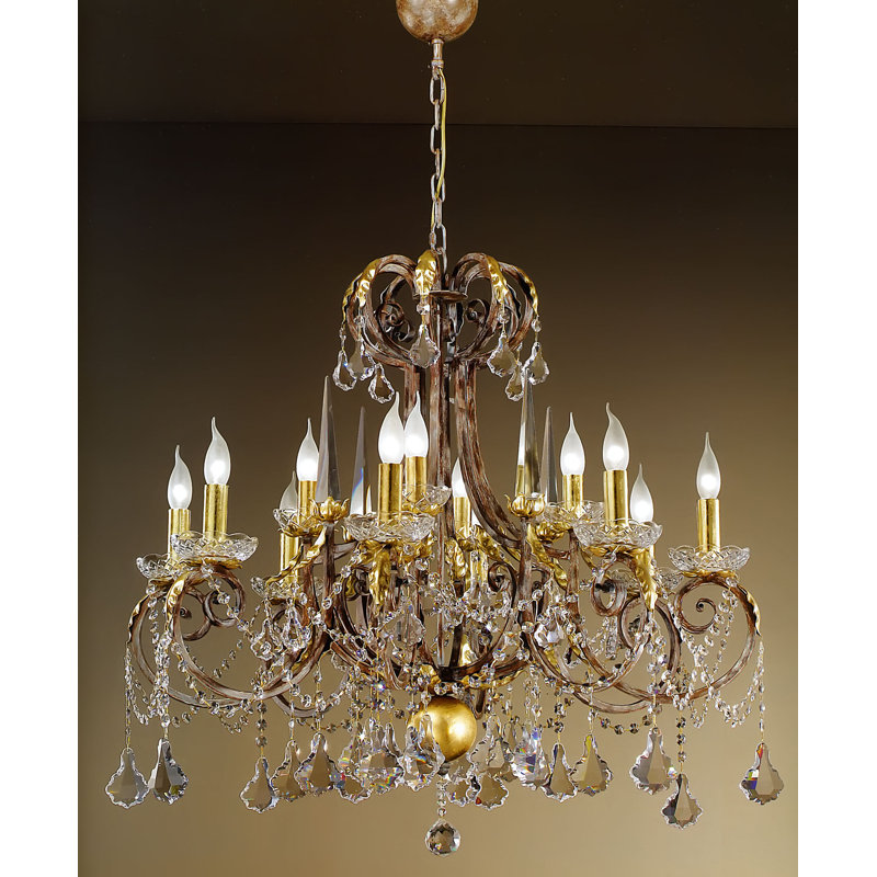 Lustre 12 lumières façon bougie avec détails en cristal