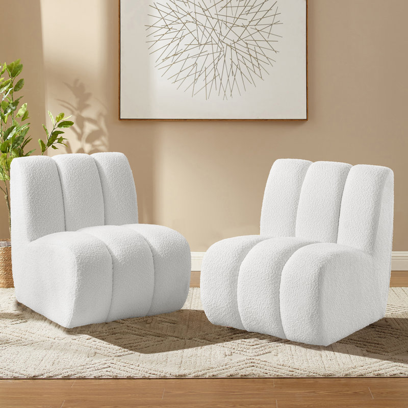 Fareeha  25.2'' W Swivel Upholstered Accent Chair, Off White Lambwool