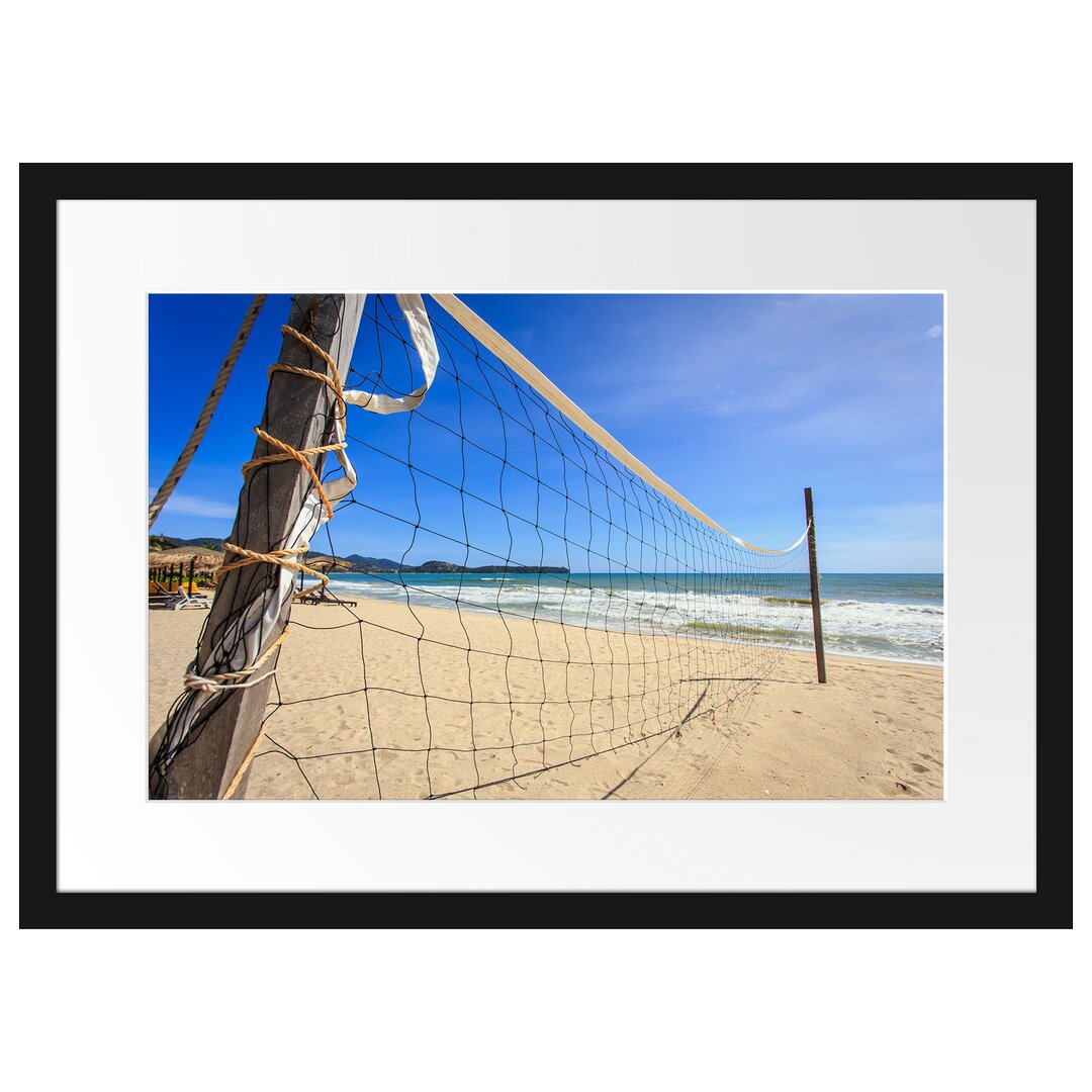 Gerahmtes Poster Volleyballnetz am Strand