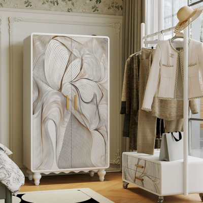 French Style Minimalist Luxury Wardrobe