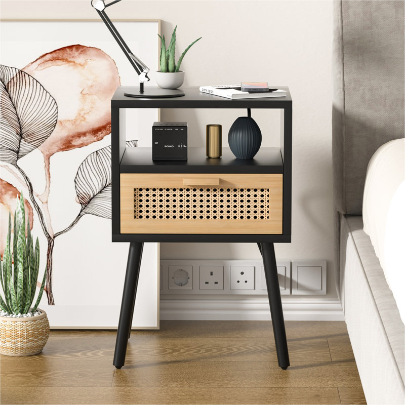 Table de chevet en rotin avec station de charge, Noir