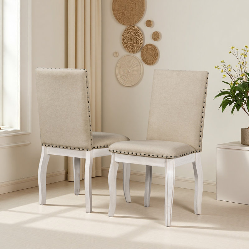 Ensemble de 2 chaises de salle à manger rembourrées en bois avec tête de clou Fabirc, Antique White