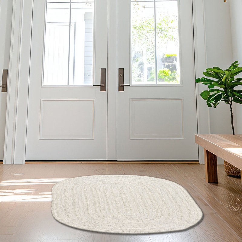 Harborview Indoor Rug, Oval 4' x 6'