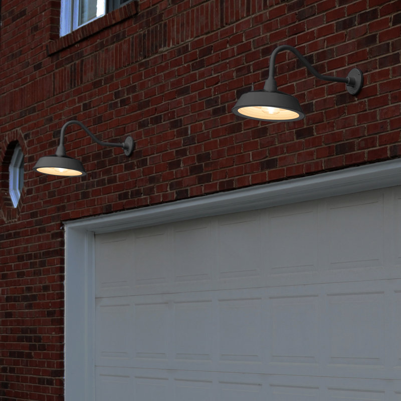 Cottage Solar Barn Light- Galvenized, Silver