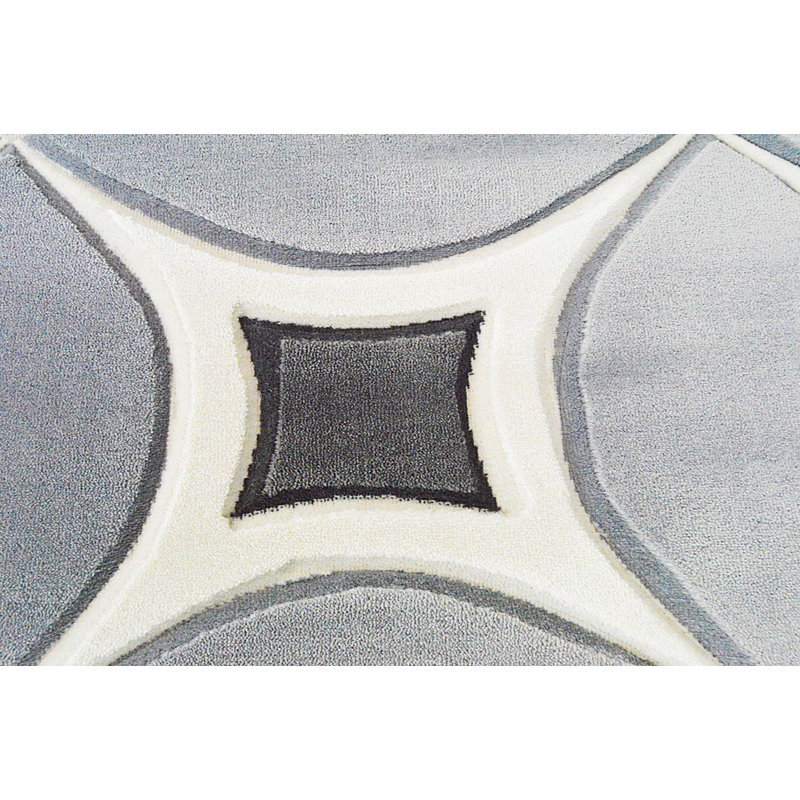 Henegar Geometric Indoor Rug, Rectangle 2' x 4'