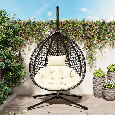 Chaise hamac robuste avec support, chaise à œufs suspendue durable avec tissage en rotin, chaises de balançoire intérieures et extérieures confortables avec coussin doux et amovible, convient au balcon, à la chambre à coucher ou au jardin