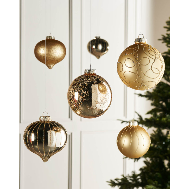 10.8cm Solid Colour Plastic / Acrylic Bauble, Pale Gold