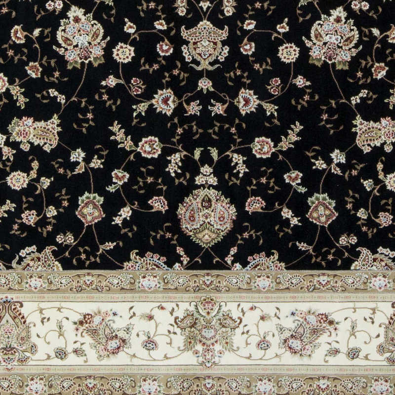 Elegance Oriental Area Rug in Black/Ivory