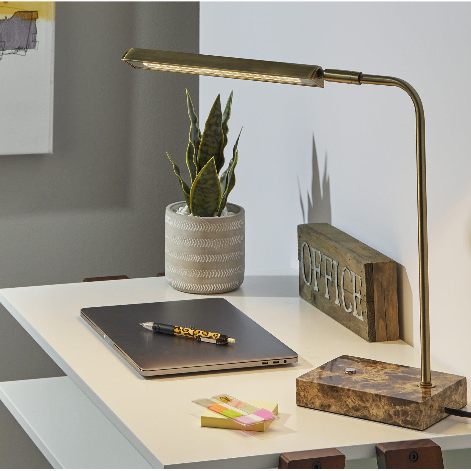 Francie USB Desk Lamp