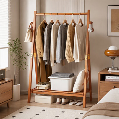 Portant à vêtements robuste en bois massif autoportant, porte-vêtements en forme de A avec tablette de rangement inférieure et crochets latéraux, présentoir à vêtements pour chambre à coucher, couloir