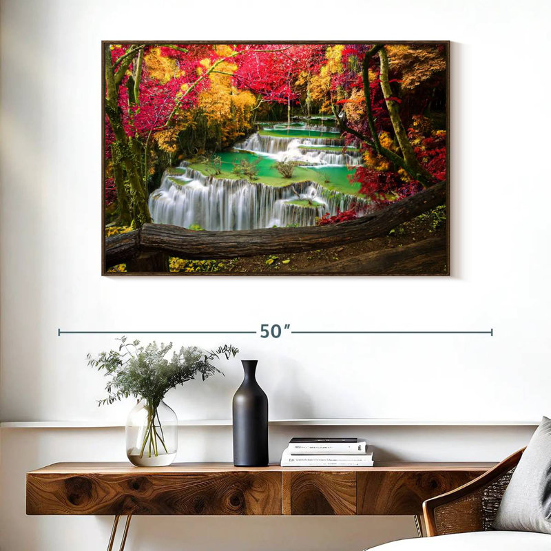 Cascade Huai Mae Khamin, Cadre flottant noyer, 40 po x 27 po