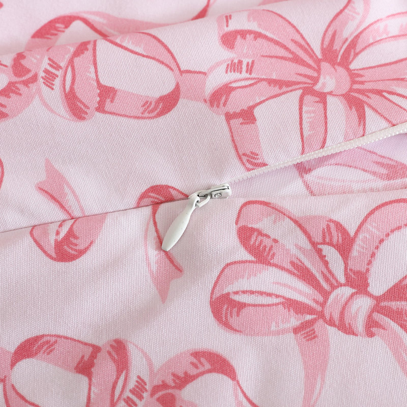 Betsey Johnson Ballet Bows Pink Reversible Duvet Cover Set, King Duvet Cover + 2 King Shams
