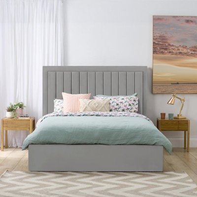 Anahly Upholstered Bed