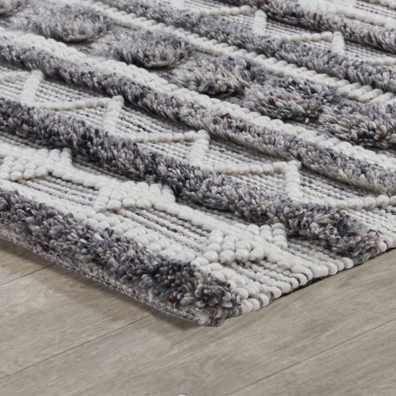 Ivory and Gray Diamond Pattern Wool and Synthetic Rug
